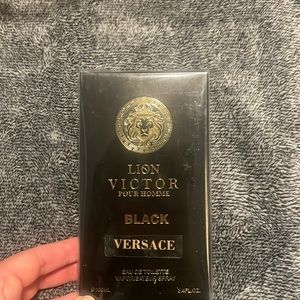 versace lion victor black